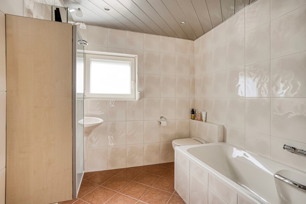Medium property photo - Stationsweg 127, 6024 BL Budel-Dorplein
